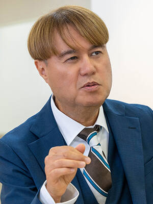 中村ブラウン